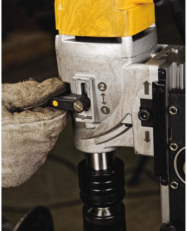 DEWALT Drill Press, 2-Speed, Magnetic, 2-Inch (DWE1622K)